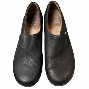 Dansko Addy Women’s Size 9/39Euro 
Black Leather Slip-On Shoes